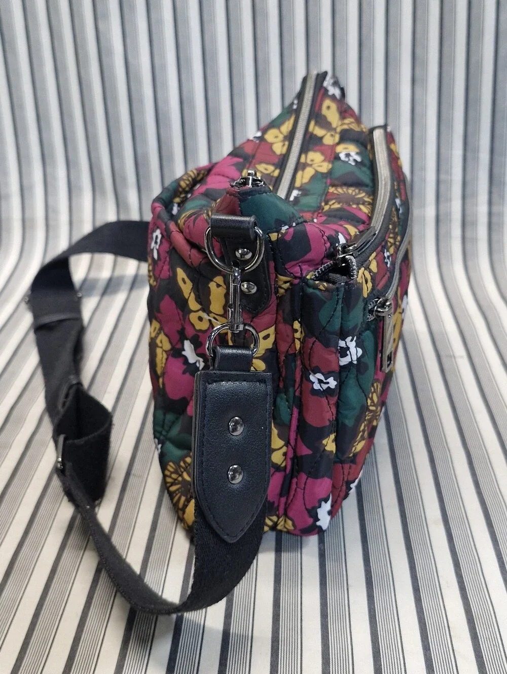 Quilted Floral Butterfly Crossbody Bag Adjustable Strap Multi Pocket Colorful